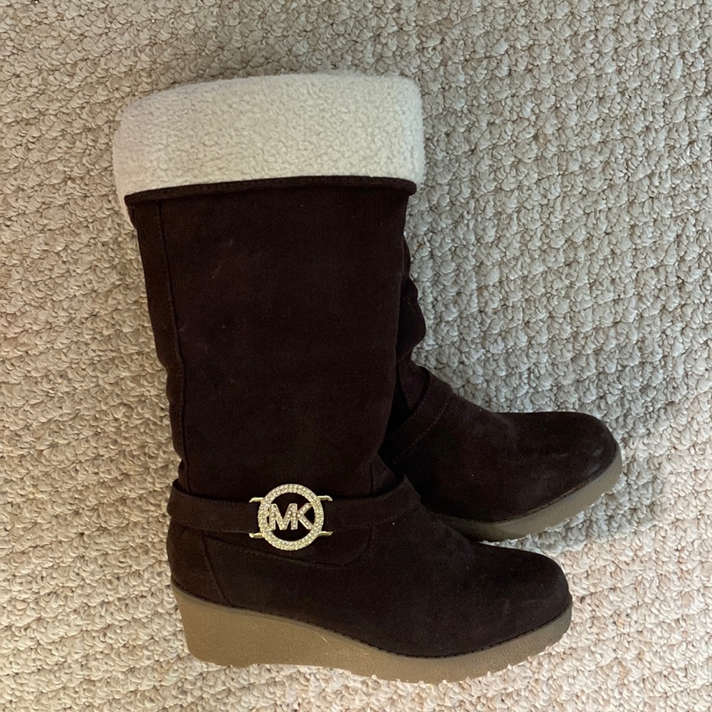 Michael Kors Brown Suede Kids Wedge Boots with Cream Faux Fur Cuff